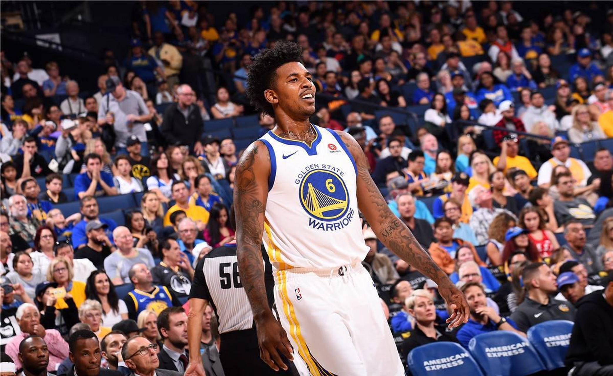 中超最佳进球候选（禁区内）：倒钩凌空脚后跟，谁是你心中的最佳进球？（中超禁区内最佳进球评选：倒钩、凌空、脚后跟，你选谁？）